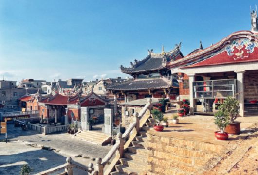 泉州惠安月亮湾沙滩+洛阳桥+风车岛+崇武古城风景区一日包车游【无购物】