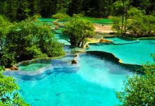 黄龙国家重点风景名胜区-争艳池景点图片