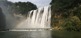 遇见彩虹的黄果树之旅（附视频）