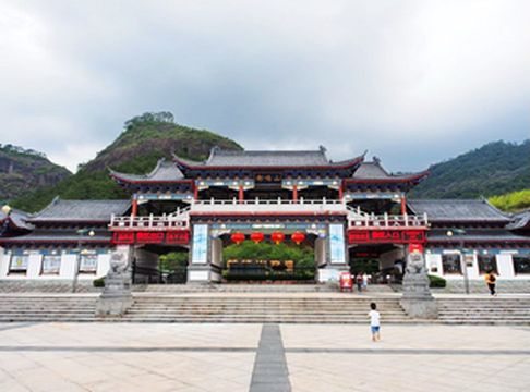 三教合一圣地，苏轼来过，徐霞客来过，还有位102岁的道姑驻守