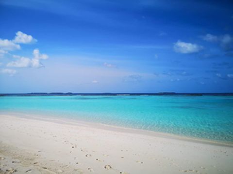 夏日的蓝 依然令人向往~~~~~~~~~