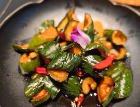 御凤甲柴火鸡(沙坪坝总店)