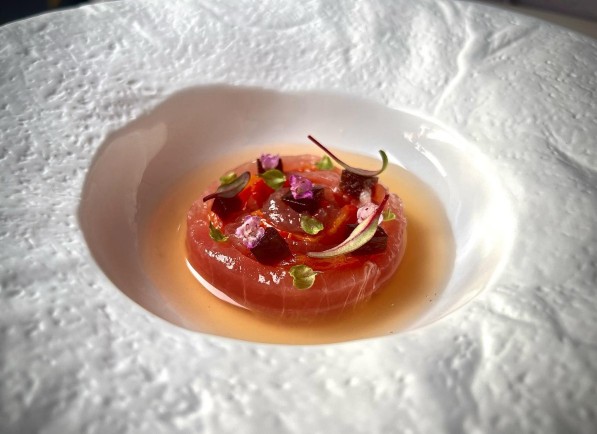 方蒔 the Front House