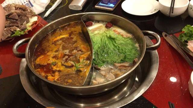 Aziz Abdullah Mastan Ghani餐厅图片