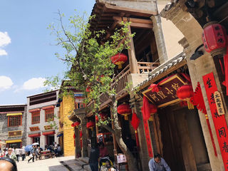 不负遇见,不谈亏欠,一座城市令你念念不忘/大美青海