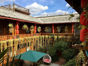 玉龙雪山度假区游记图文-两个闺蜜的云之南旅行，梦想就在远方！