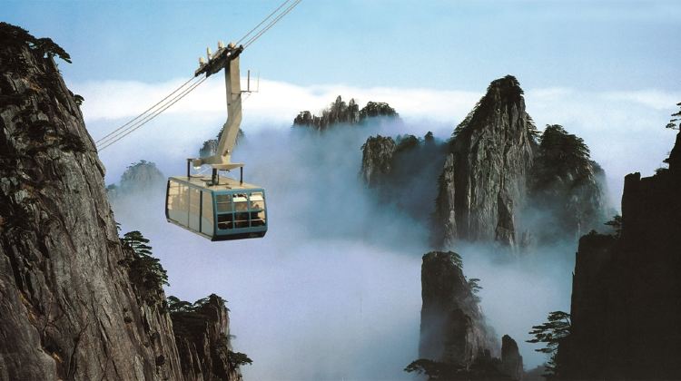 5-Day 5-day 4-night · Private Tour · Huangshan Scenic Area + Hongcun Village + Qiandao Lake