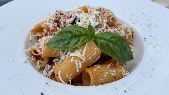 Le Terrazze Di Piediluco餐厅图片