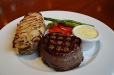 The Keg Steakhouse + Bar-耶鲁镇-温哥华-携程美食林