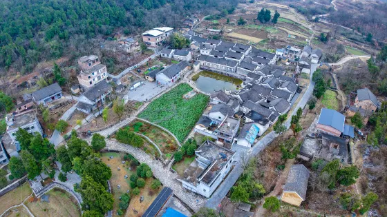 新田龍家大院