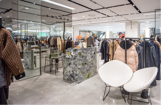 明洞新世界百货年末扫货记:哪些品牌折扣力度最大,入手划算么?