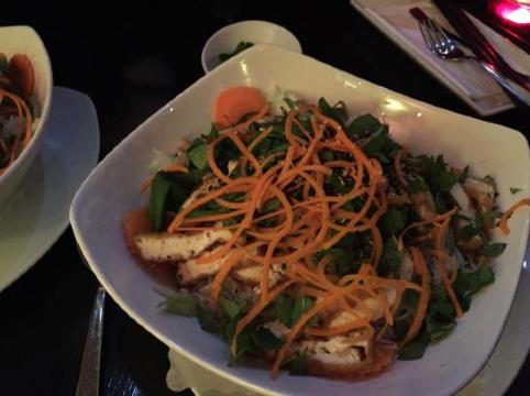 Akami - Vietnamesisches Restaurant & Sushi Bar