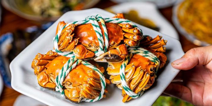 横爬店酒坛子饭桶·阳澄湖蟹庄