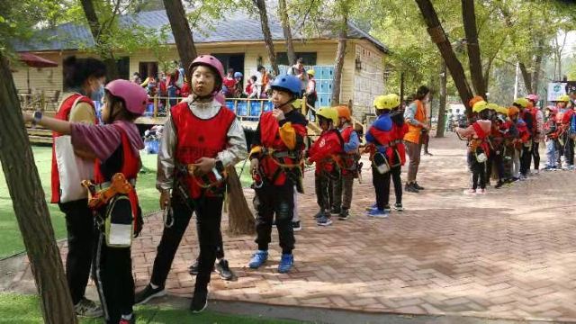 郑州飞越丛林探险乐园