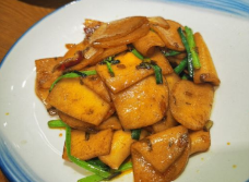 福照楼汽锅鸡·云南特色菜(火车站锦江店)-昆明