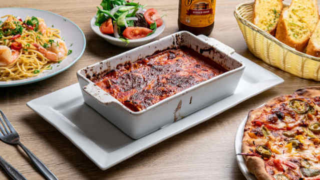 Gino's Restaurant餐厅图片