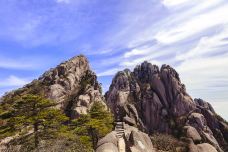 天都峰-黄山