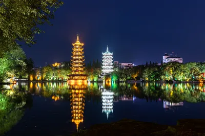 日月双塔文化公园