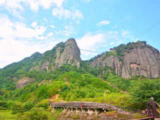 湖南夏日周边游推荐，平江石牛寨188元全年无限畅玩！