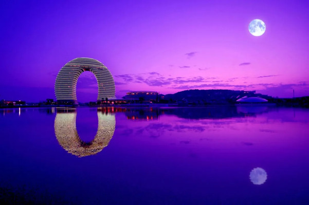 黄金湖岸之行：惊艳的不止太湖景，还有各色的“月亮”