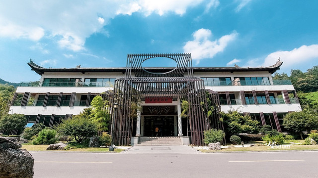 隐逸于安吉绿水青山间 刷爆朋友圈颜值爆棚的度假村,置身其中感受静谧气息