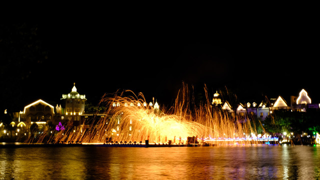 黑森林酒店--充满欢乐的童话城堡