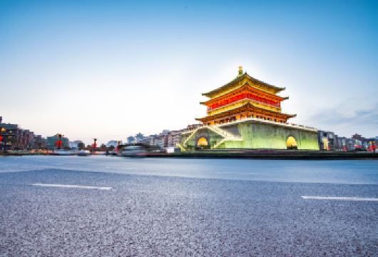 秦始皇帝陵博物院(兵马俑)+西安城墙+回民街一日游【私家团】【私家小团丨小众玩法丨纯玩无购丨独立包车丨行程可调丨随停随走丨时间自由丨上门接送】