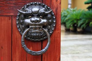 半日海宁、一城故事