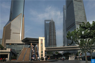 我国有三座城市入选世界十大超级城市,既不是深圳,也不是广州