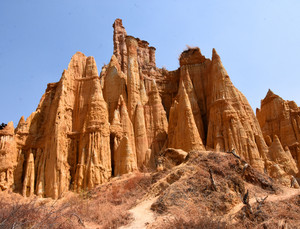 元谋游记图文-云南旅游：探秘元谋天然奇观土林（图）