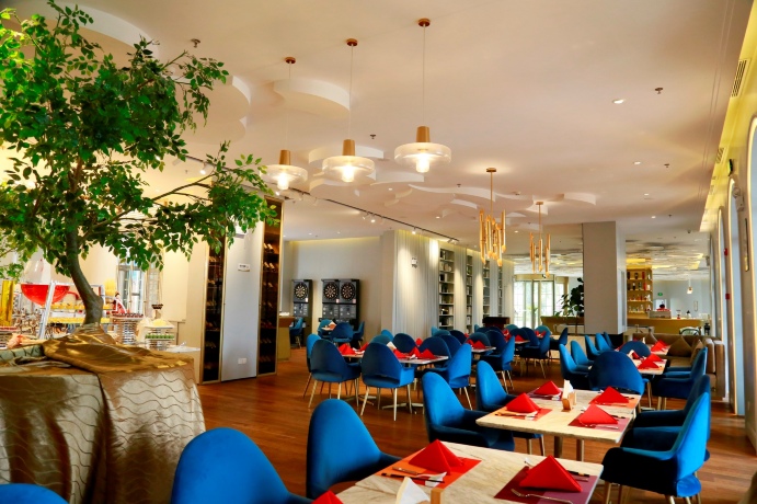 观鹭廊精品餐厅(美的鹭湖岭南花园酒店)