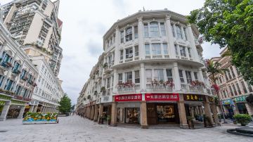 Zhongshan Road Pedestrian Street