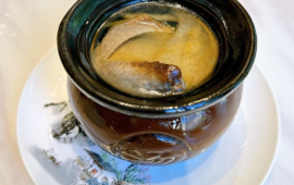万氏煨汤馆(新华园小区店)