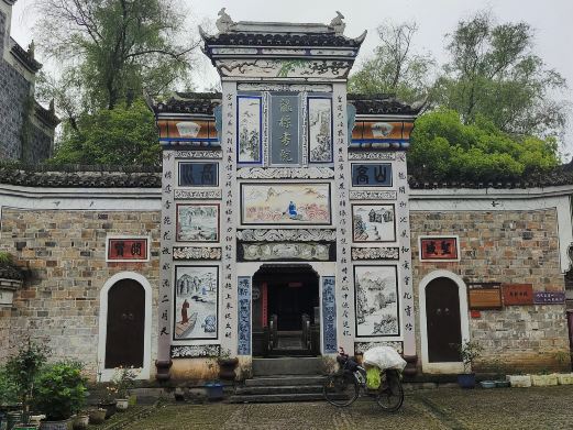 隆里古城