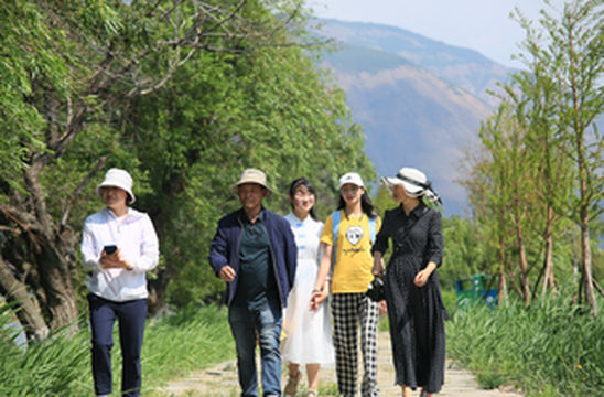大理西湖小众旅行,环湖一圈徒步12公里,尽赏湖光山色!