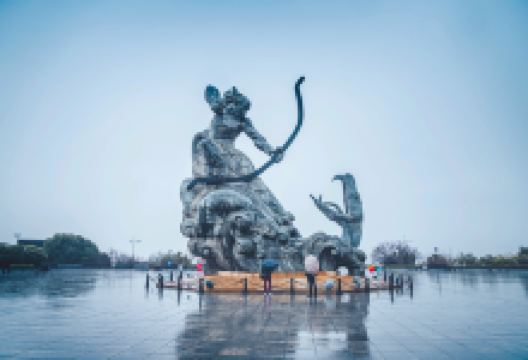 巴陵广场景点图片