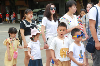 在槟榔谷的亲子时光，每一个画面都是珍贵的