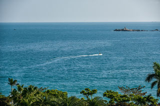 海南亚龙湾:中国版的马尔代夫,让泡酒店成为度假生活!