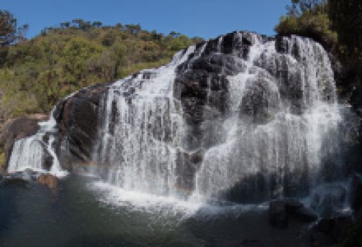 贝克瀑布景点图片