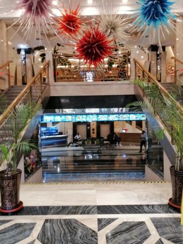 四季海鲜美食广场