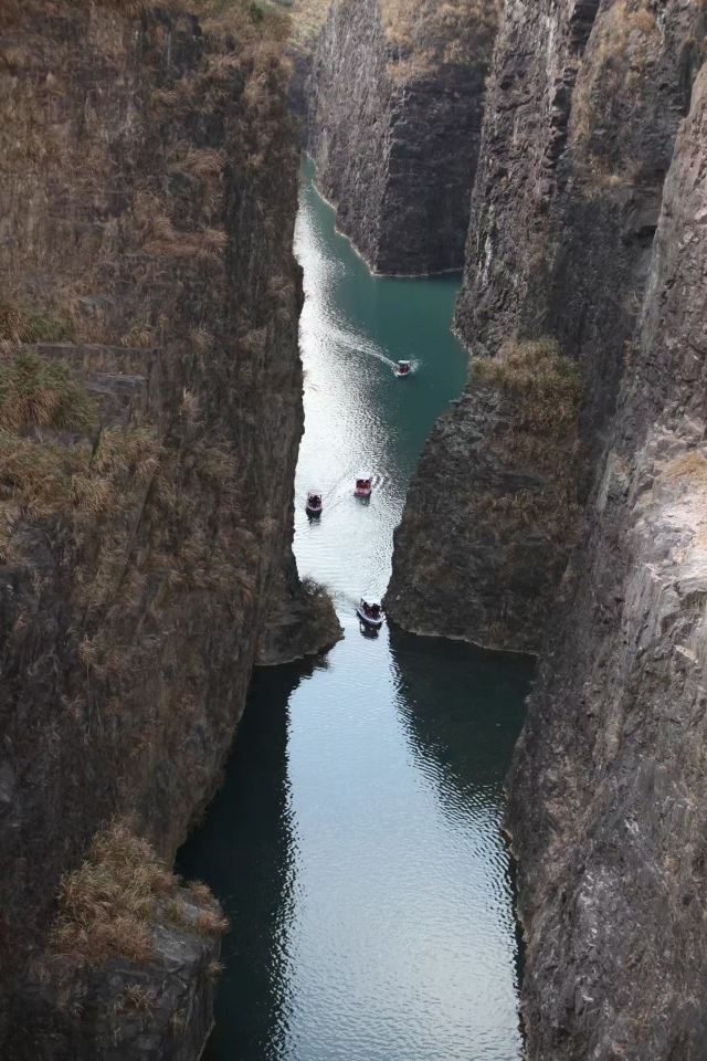 矿坑冰城旅行图片 5