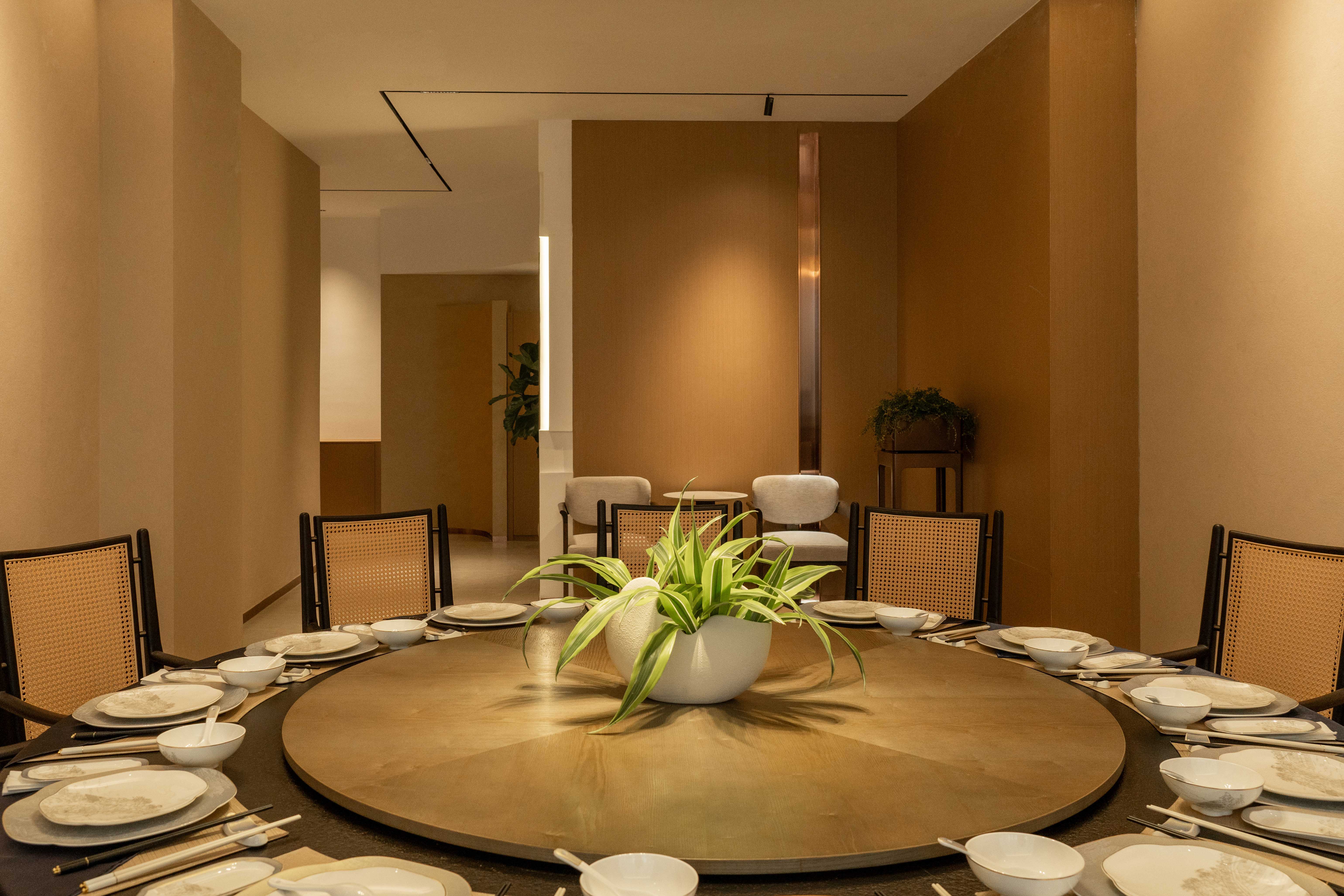 苗阿祖康养酒店·苗味轩餐厅图片