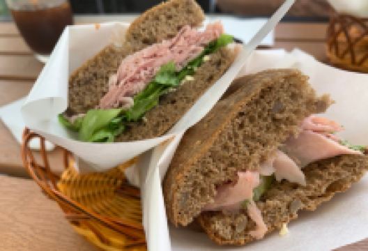 Na Praia Seafood & Raw Bar美食图片