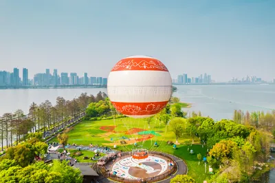 东湖观光氦气球