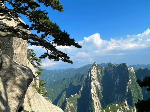 华山南峰