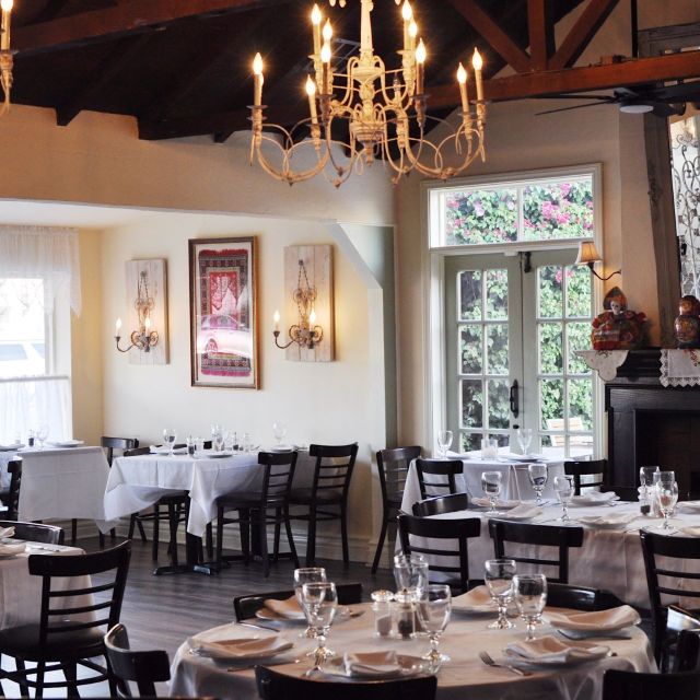 Traktir Restaurant餐厅图片