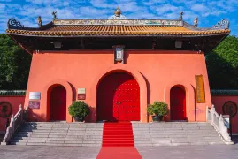 4-Day Nanning Tour: Explore the Anthropology Museum of Guangxi and the Natural Beauty of Qingxiu Mountain