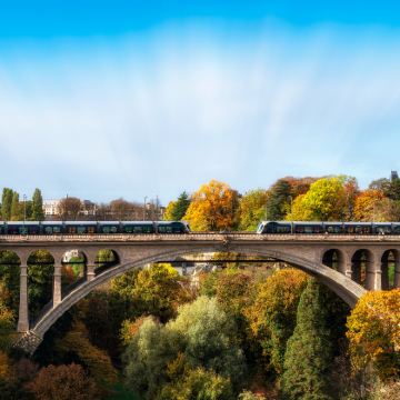 意大利罗马+法国巴黎+德国法兰克福+奥地利维也纳13日12晚跟团游