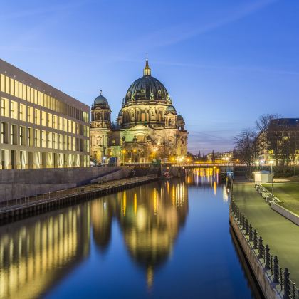 德国慕尼黑+法兰克福+斯图加特+海德堡+柏林13日12晚自由行