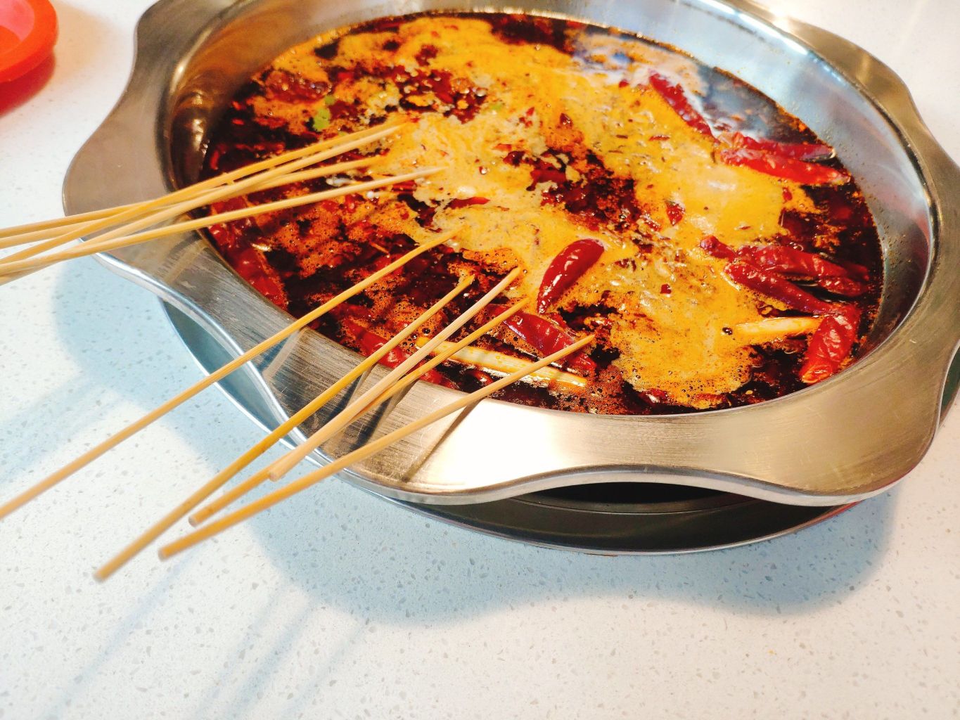 文艺派串串香重庆火锅(万达金街店)